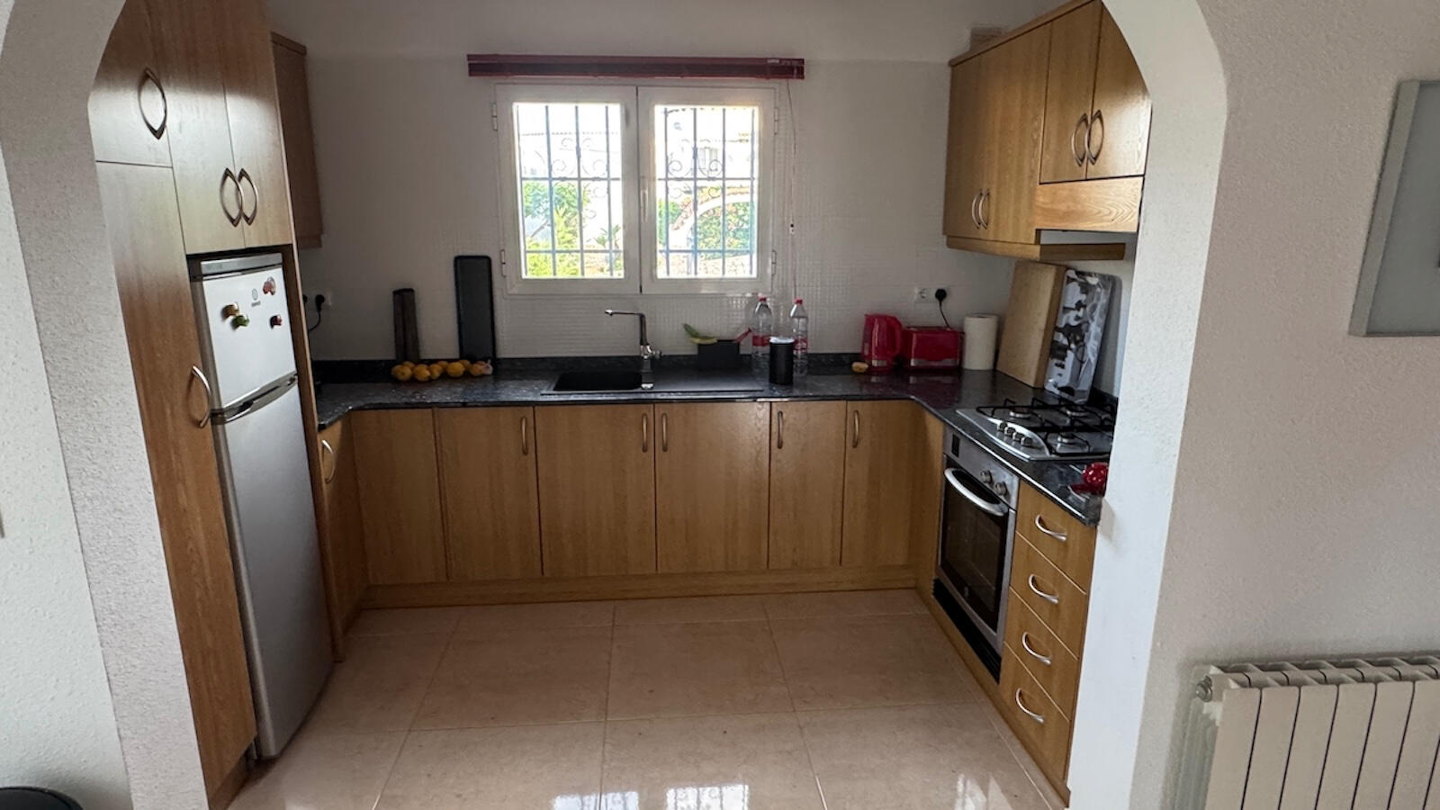 Well-equipped kitchen